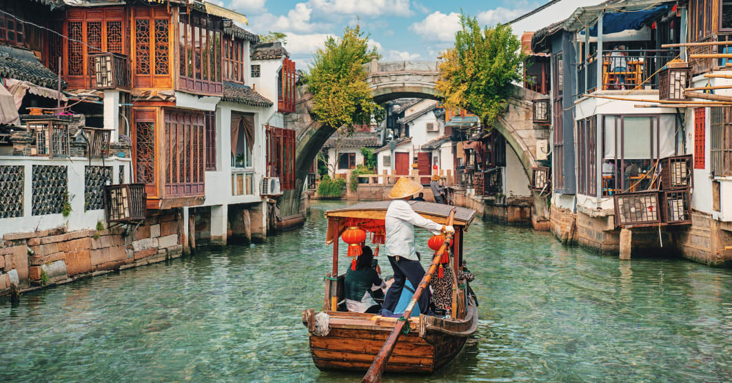 Cina: viaggio nella Terra di Mezzo