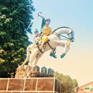 Statua di Rani Lakshmi Bai, Jhansi