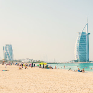 Spiaggia vicino al Burj-al-Arab, Dubai