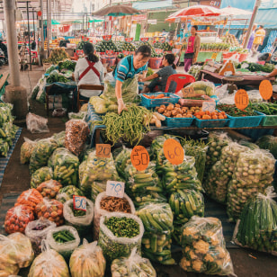 Tipico mercato delle banane di Kamphaeng Phet