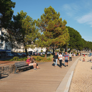 Lungomare di B&eacute;nodet