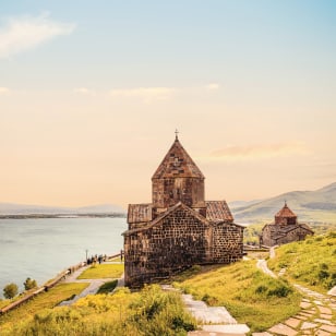 Monastero di Sevanavank, Lago Sevan