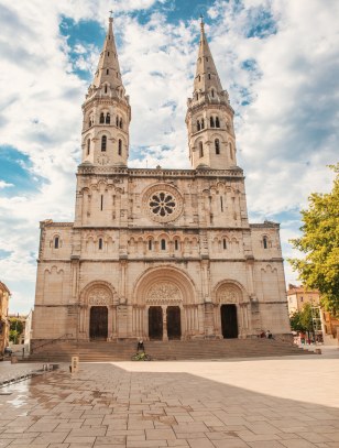 Chiesa di San Pietro, Mâcon