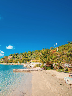 Spiaggia a Poros