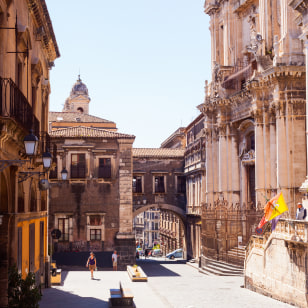 Via Crociferi Catania