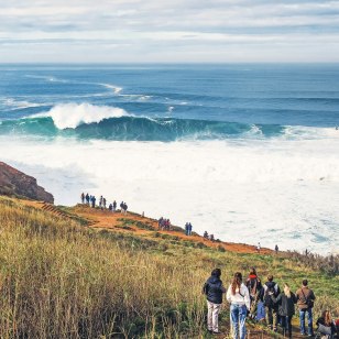 Spiaggia di Nazar&eacute;