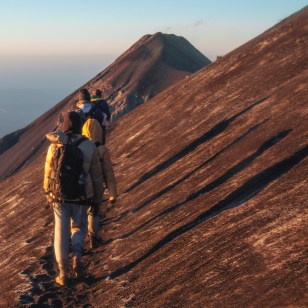 Camminata sul vulcano Acatenango