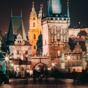 Praga by night