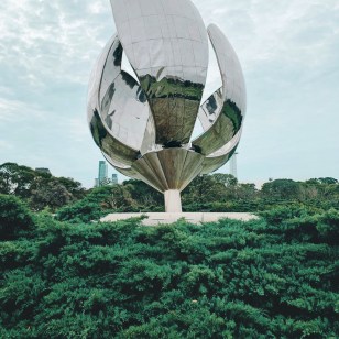 Scultura Floralis Generica, Buenos Aires