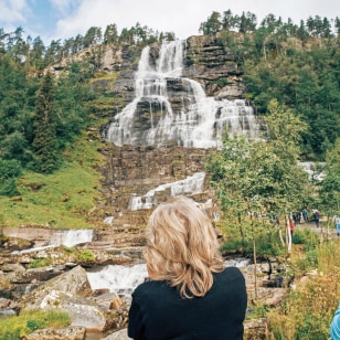 Trekking a Brekkefossen