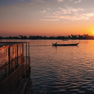 Escursione in Kettuvallarm nelle Backwaters al tramonto