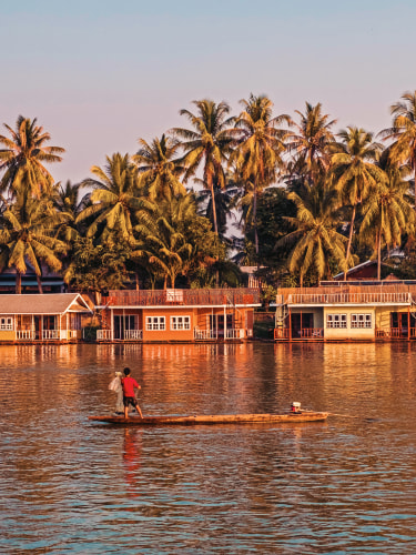 Fiume Mekong al tramonto