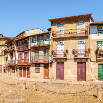 Piazza Sao Tiago, Guimar&atilde;es