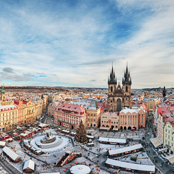 Mercatini di Natale nella Piazza della Città Vecchia di Praga
