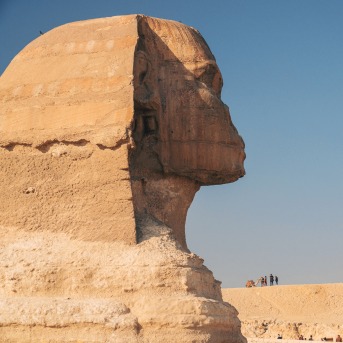 Sfinge della piana di Giza