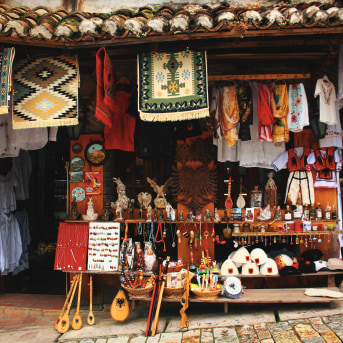 Bazar di Cruia