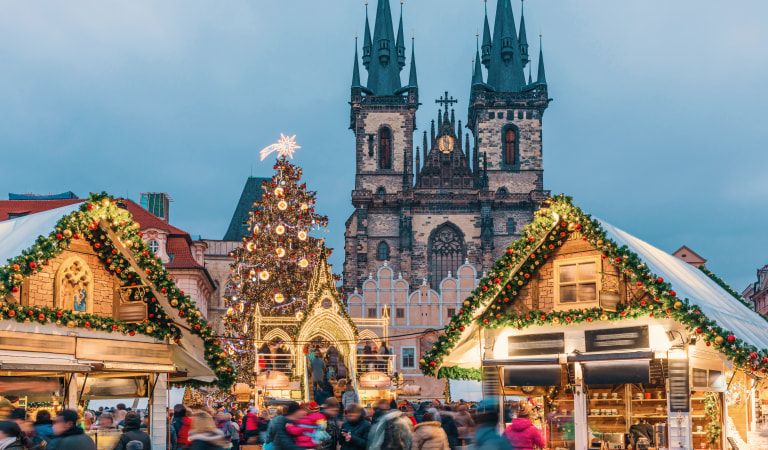 Mercatini di Natale nella Piazza della Città Vecchia di Praga