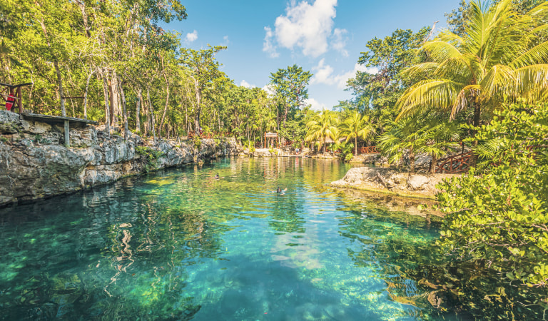 Cenote a Tulum