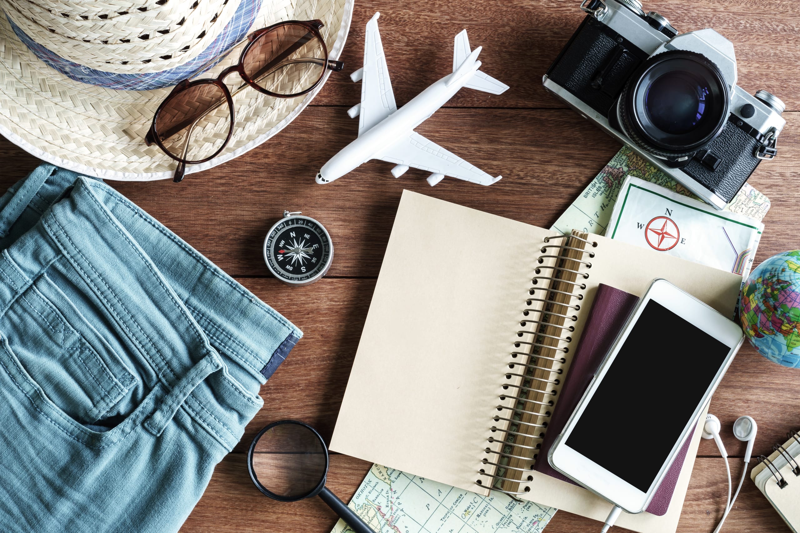 Cosa mettere in valigia e portare in vacanza: la lista degli indispensabili