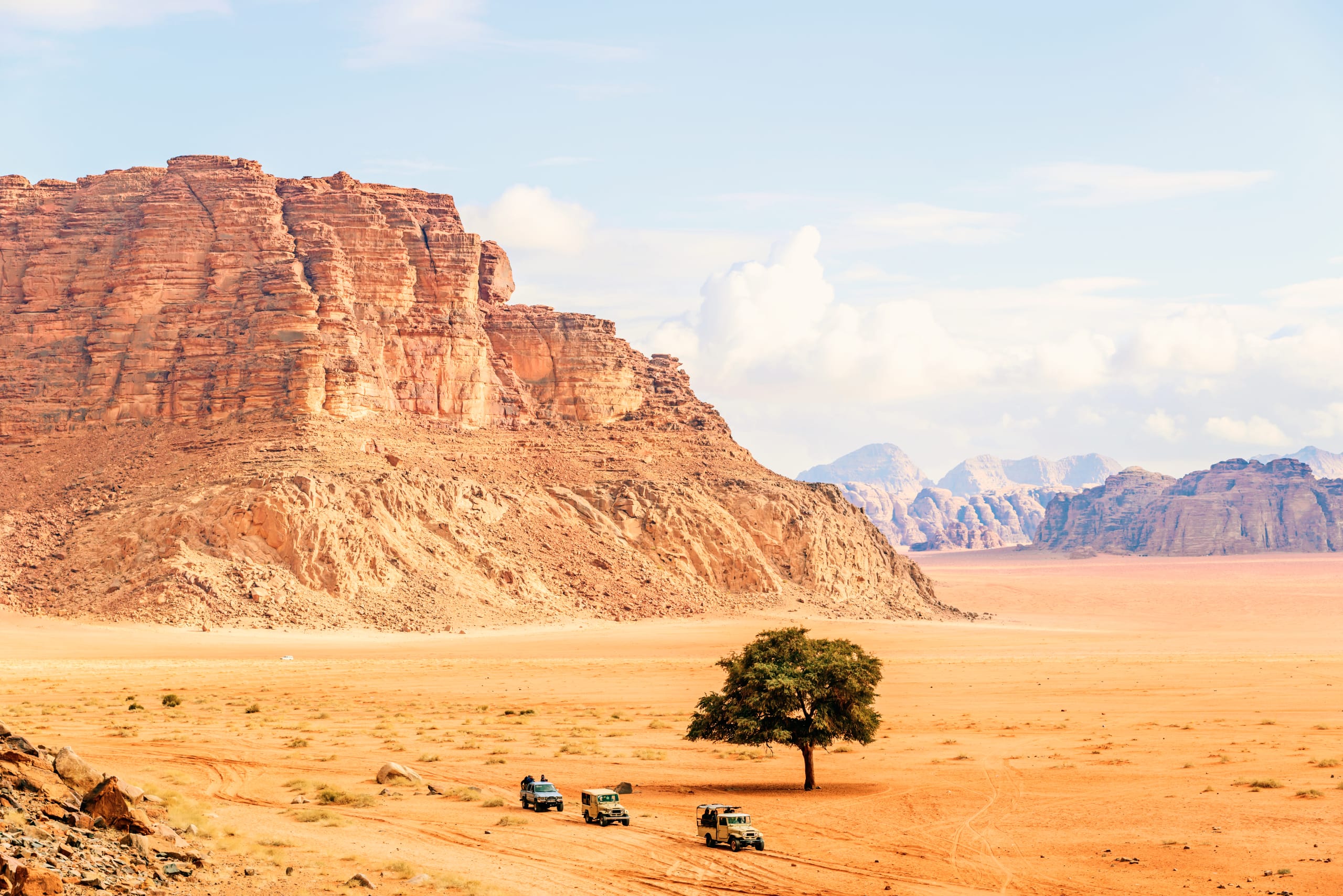 Escursione in jeep nel deserto del Wadi Rum