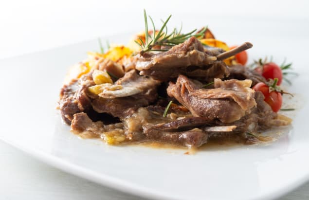cucina tipica, agnello alla sarda