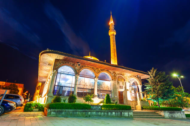 Moschea Bey, Tirana