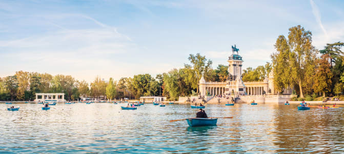 Lago del Parco del Retiro, Madrid